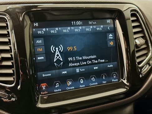 Used 2018 Jeep Compass Limited w/ Navigation Group AWD/4WD image 21