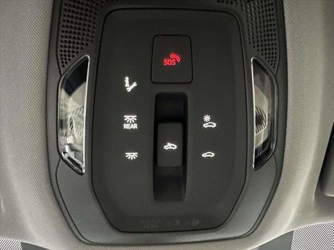 Used 2025 Audi Q5 Premium w/ Convenience Package AWD/4WD image 30