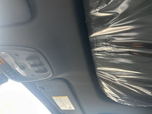 New 2026 Buick Envista Sport Touring w/ Convenience I Package FWD image 28