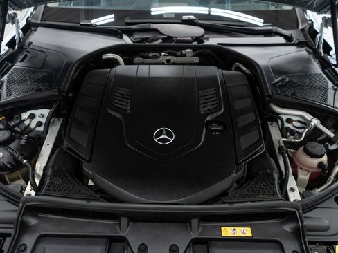 Used 2023 Mercedes-Benz S 580 4MATIC Sedan w/ AMG Line image 47