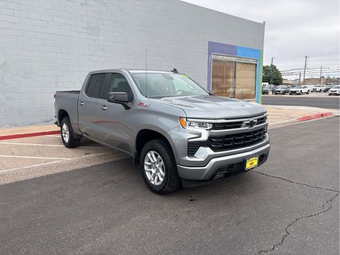 Used 2023 Chevrolet Silverado 1500 RST image 8