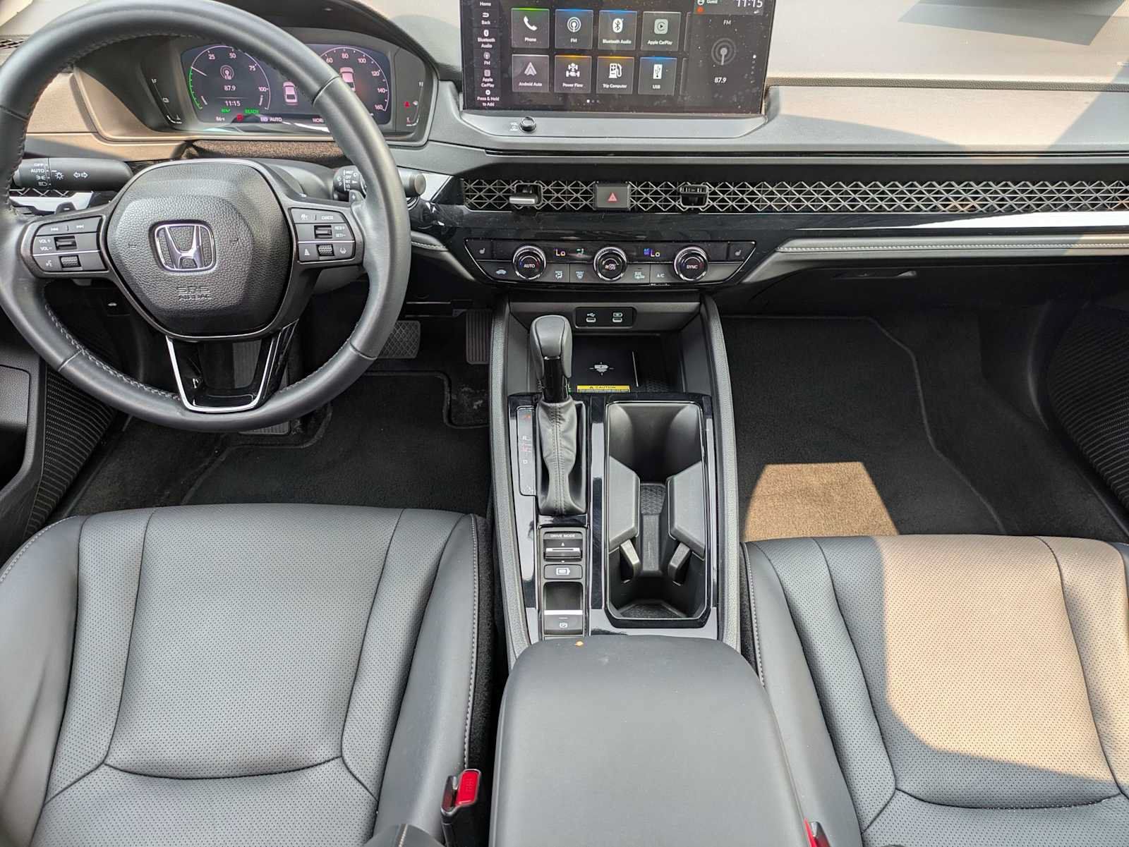 Used 2025 Honda Accord EX-L image 18