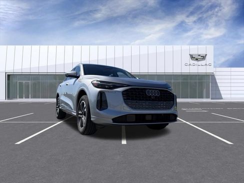 Used 2025 Audi Q5 Premium Plus AWD/4WD image 8