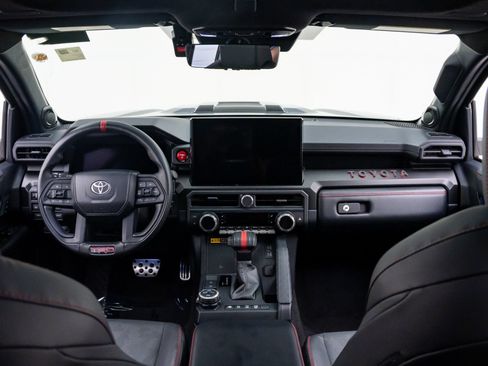 Used 2025 Toyota 4Runner TRD Pro AWD/4WD image 9