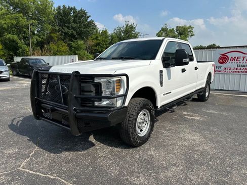 Used 2019 Ford F250 XL w/ Power Equipment Group image 1
