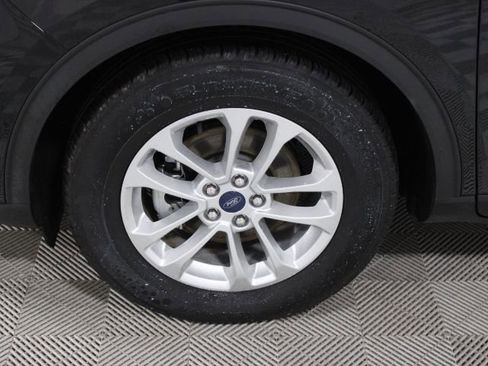 Used 2021 Ford Escape SE image 40