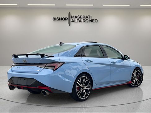 Used 2022 Hyundai Elantra N FWD image 4