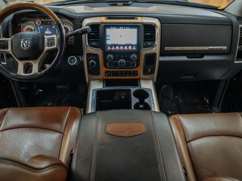 Used 2014 RAM 2500 Longhorn image 29