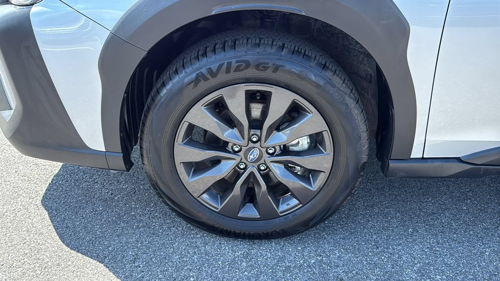 Used 2025 Subaru Outback Onyx Edition AWD/4WD image 10