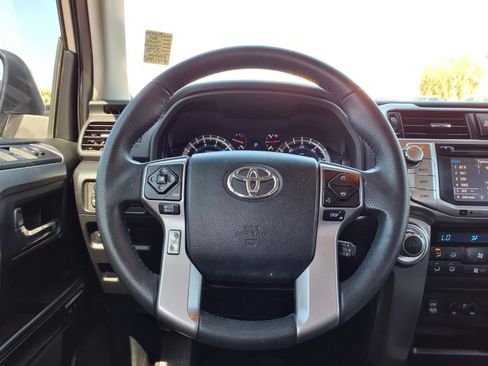 Used 2019 Toyota 4Runner Limited AWD/4WD image 19