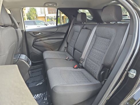 Used 2022 Chevrolet Equinox LT image 14