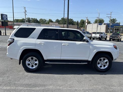 Used 2018 Toyota 4Runner SR5 Premium AWD/4WD image 6