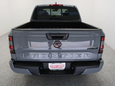 Used 2024 Nissan Frontier Pro-X RWD image 8
