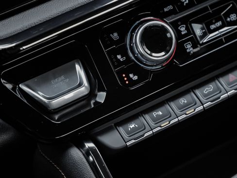 Certified 2024 GMC Sierra 1500 AT4 w/ AT4 Premium Package image 35