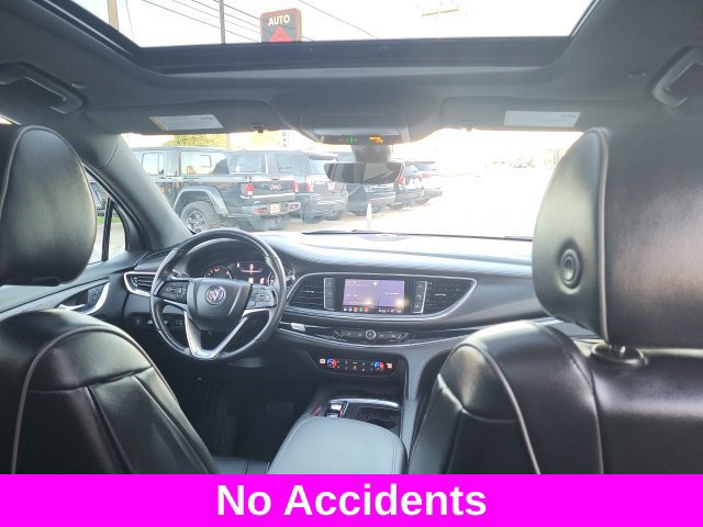 Used 2022 Buick Enclave Avenir AWD/4WD image 2