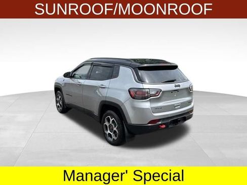 Used 2022 Jeep Compass Trailhawk w/ Trailhawk Elite Group AWD/4WD image 5