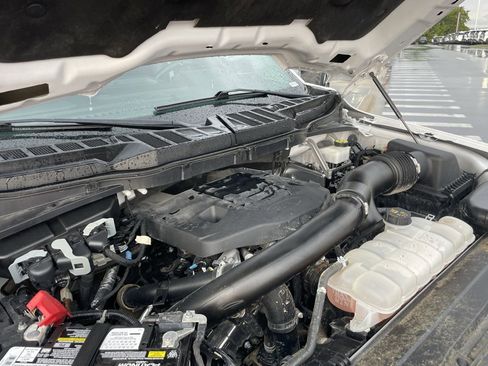 Used 2023 Ford F150 Lariat image 34