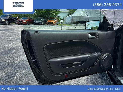 Used 2006 Ford Mustang GT Premium RWD image 12
