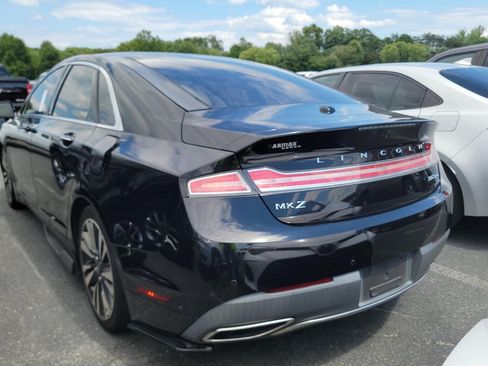 Used 2019 Lincoln MKZ Reserve w/ Luxury Package AWD/4WD image 4