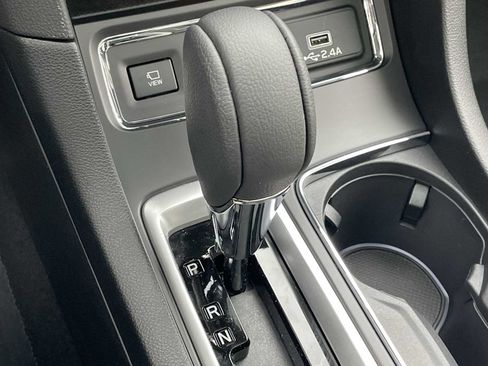 New 2026 Subaru Ascent Limited image 18