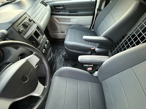 Used 2009 Dodge Grand Caravan image 13
