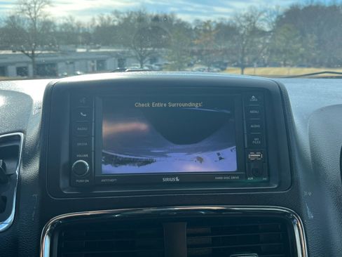 Used 2019 Dodge Grand Caravan GT image 23