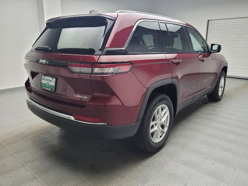 Used 2023 Jeep Grand Cherokee Laredo w/ Trailer Tow Prep Group (B) AWD/4WD image 9