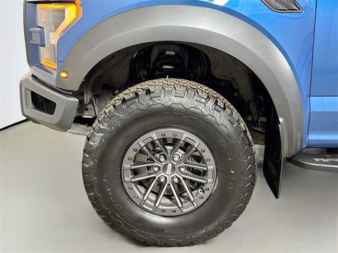 Used 2019 Ford F150 Raptor w/ Equipment Group 802A Luxury image 30