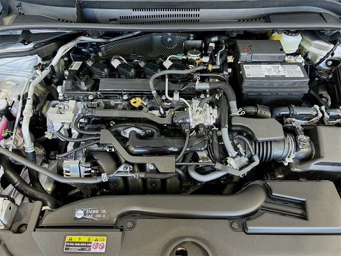 New 2025 Toyota Corolla SE image 8