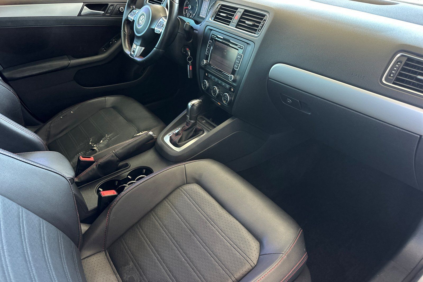 Used 2014 Volkswagen Jetta GLI Autobahn FWD image 14