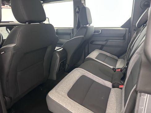 Used 2025 Ford Bronco 4-Door image 27