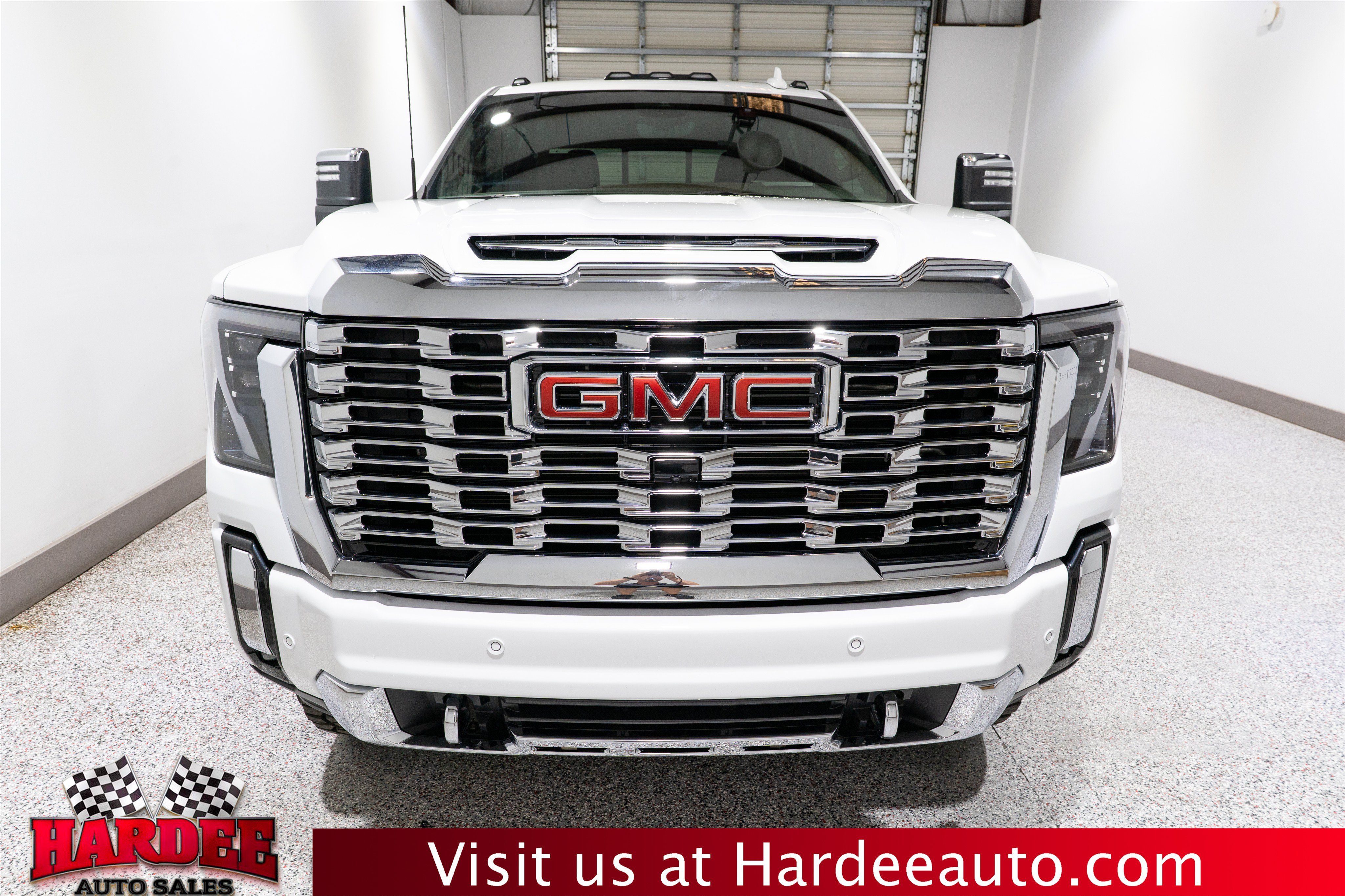 Used 2025 GMC Sierra 2500 Denali w/ Denali Reserve Package AWD/4WD image 7