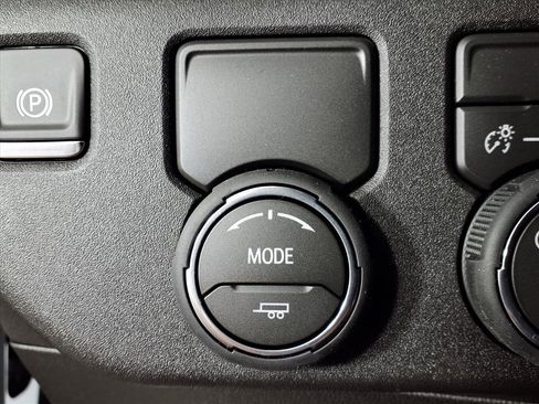 New 2026 Chevrolet Silverado 1500 LT image 18