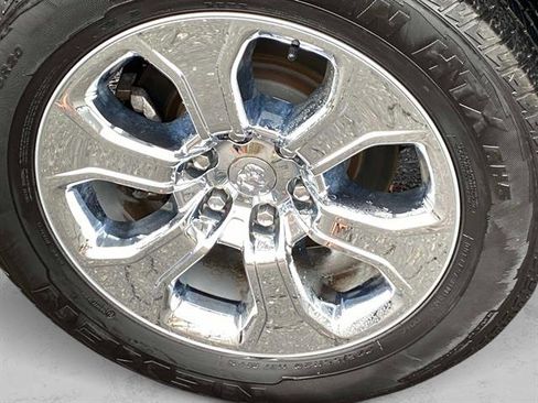 Certified 2023 RAM 1500 Big Horn image 28