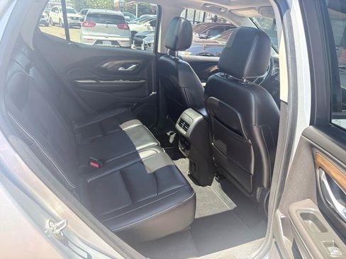 Used 2018 GMC Terrain Denali w/ Advanced Safety Package FWD image 22