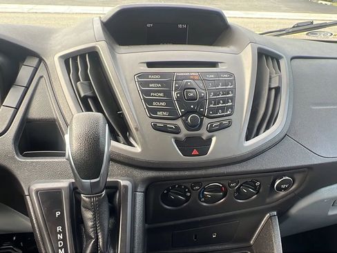 Used 2018 Ford Transit 250 130 Low Roof image 20