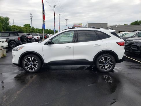 Used 2022 Ford Escape SEL w/ SEL Stealth AWD Package image 9