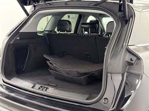 Used 2022 Lincoln Corsair FWD image 8