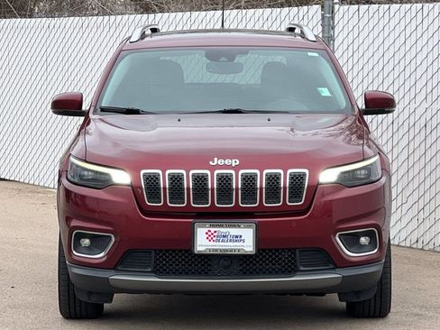Used 2019 Jeep Cherokee Limited w/ Luxury Group AWD/4WD image 6