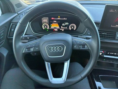 Used 2023 Audi Q5 e Prestige w/ Prestige Package image 5