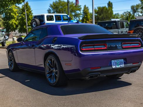 Used 2023 Dodge Challenger R/T Scat Pack RWD image 10