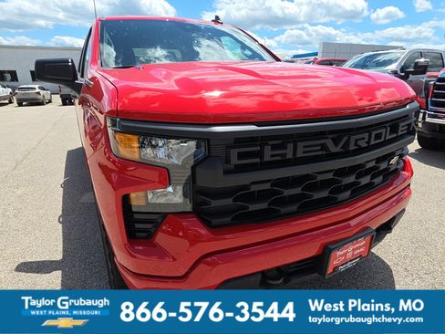 New 2026 Chevrolet Silverado 1500 Custom AWD/4WD image 12