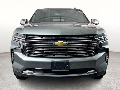 Used 2023 Chevrolet Suburban Premier AWD/4WD image 5
