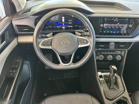 Used 2023 Volkswagen Taos SE FWD image 13