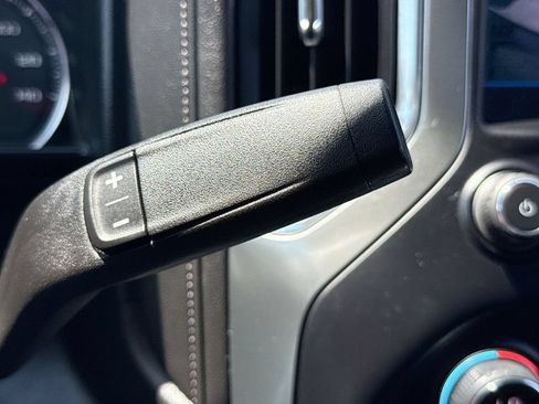 Used 2021 Chevrolet Silverado 1500 LT AWD/4WD image 20