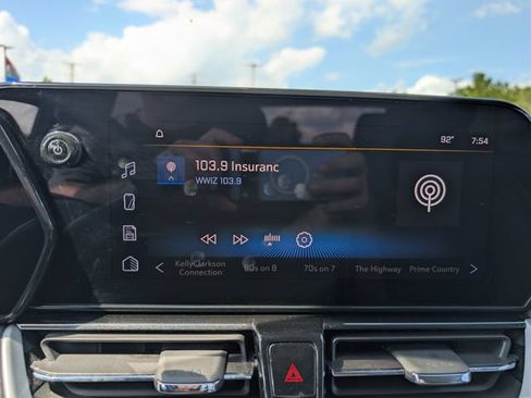 Used 2024 Chevrolet TrailBlazer LT w/ Convenience Package FWD image 23