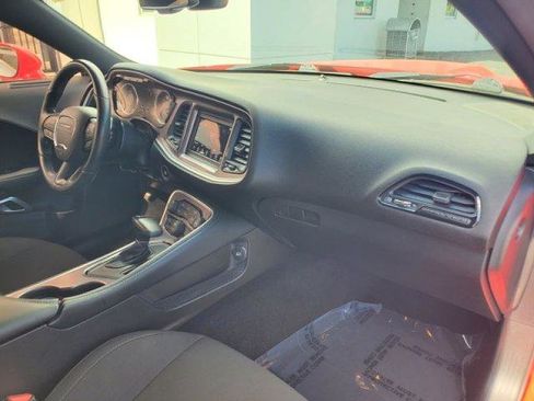 Used 2022 Dodge Challenger GT image 27