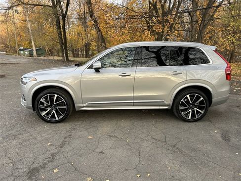Certified 2023 Volvo XC90 B6 Plus w/ Protection Package Premier image 5