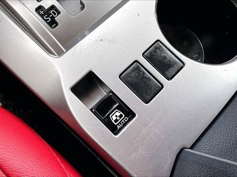 Used 2022 Toyota 4Runner SR5 RWD image 32