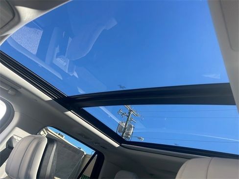 New 2026 Lincoln Navigator Reserve image 20